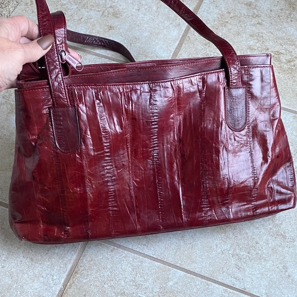 Eel skin 2 strap 4 compartment Red Leather Tote Bag